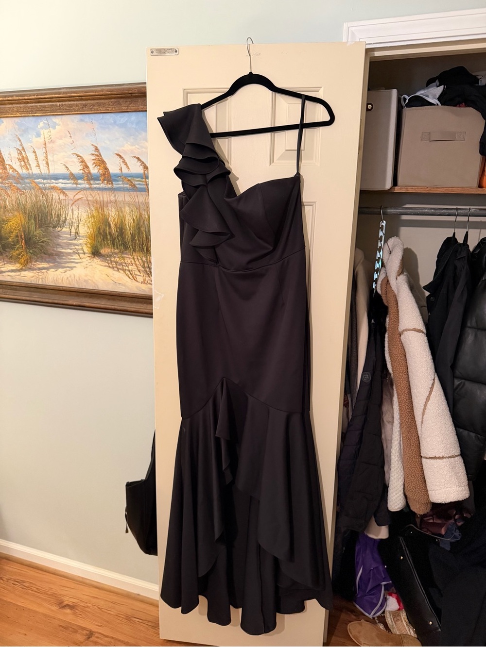 Asymmetric One-Shoulder Black Ruffle Midi Dress